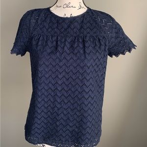 Sz XXS J Crew navy eyelet , lined short sleeve blouse